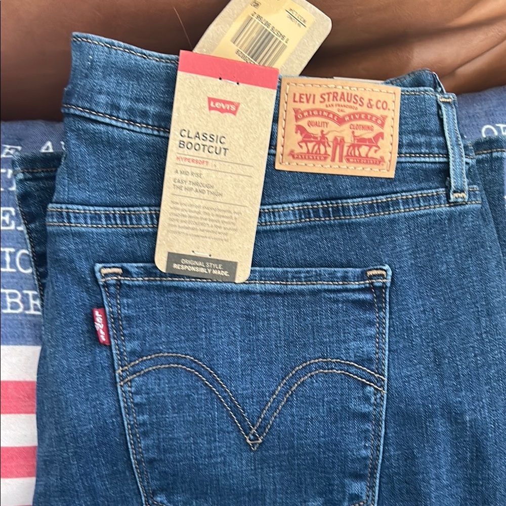 Levi's Blue Boot Cut Jeans with Classic Indigo Wash